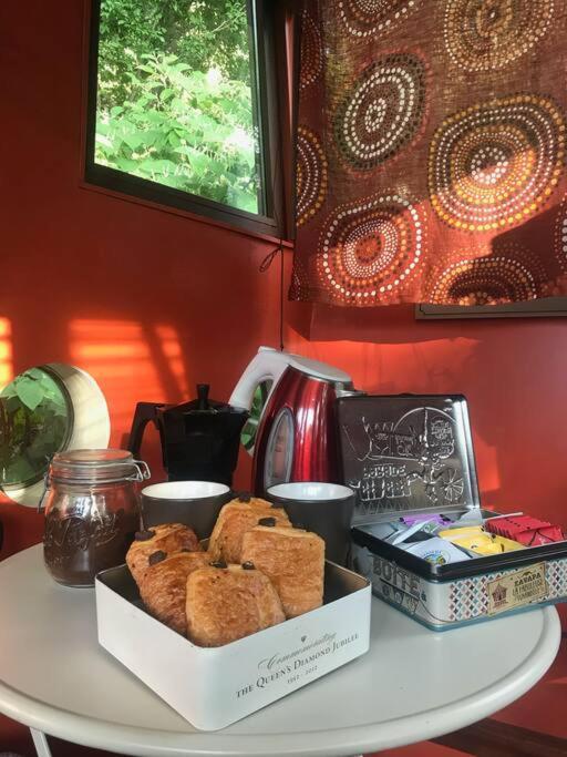 Peniche Hollandaise Cosy Hotel Dole Eksteriør billede